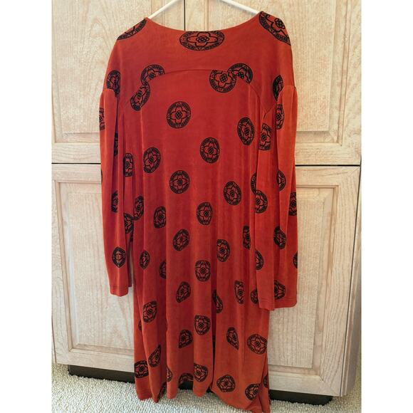 Vintage Susan Fredrick Orange and Black Design Boho Kimono - Picture 5 of 6